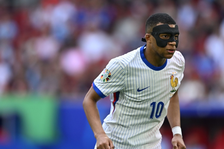 西电视六台:姆巴佩、恩德里克将分别于7月16日、26日亮相皇马