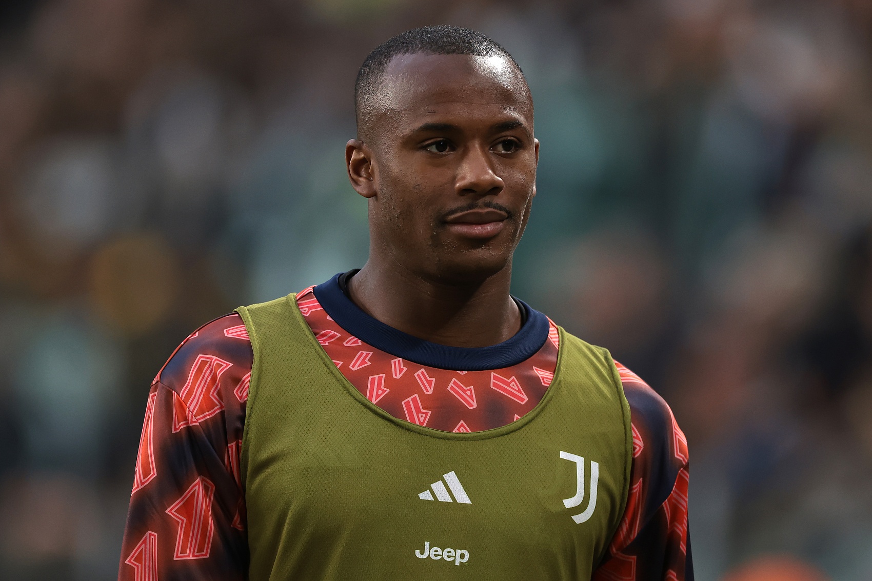 意媒:如果尤文无法签下更高水平的后卫,将考虑让贾洛留队效力