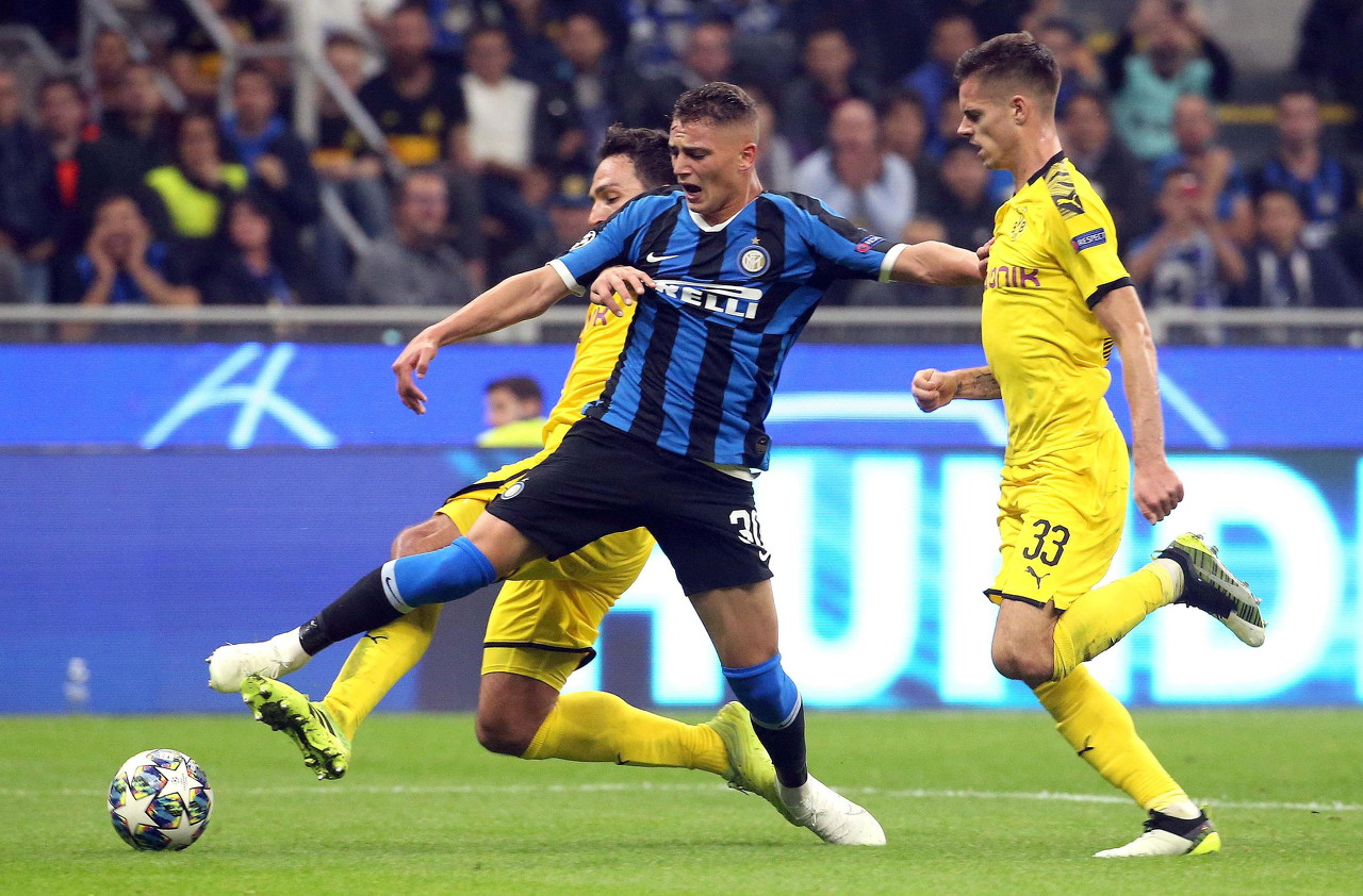 意媒:巴勒莫想租借前锋S-埃斯波西托,总监已前往国米总部谈判